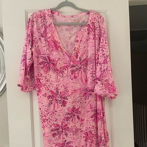 Lilly Pulitzer pink dress with 3/4 sleeves. Size XL